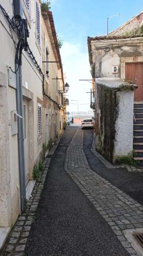 Prédio - Oportunidade de Reabilitação no Centro Histórico do Seixal- Vista Rio