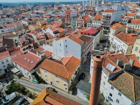 Prédio para Investimento no centro das Caldas da Rainha - INVESTIDORES