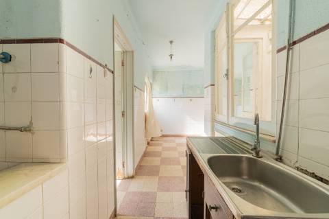 Prédio para Investimento no centro das Caldas da Rainha - INVESTIDORES