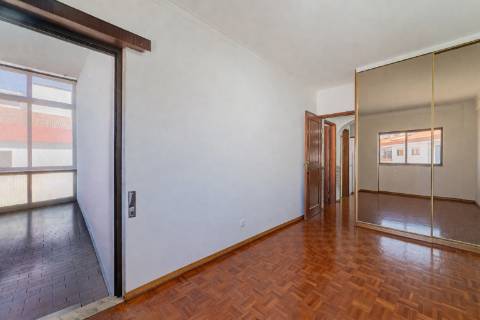 Apartamento T3 com 144m2 na Amoreira, Alcabideche