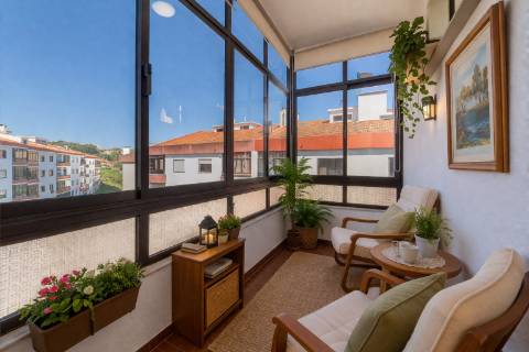 Apartamento T3 com 144m2 na Amoreira, Alcabideche