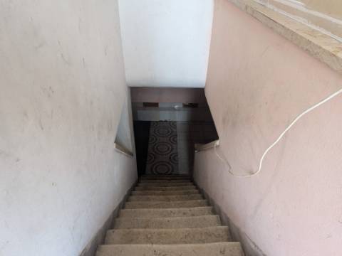 Oportunidade de Investimento a 5 minutos de Lisboa | Loja com 80m²