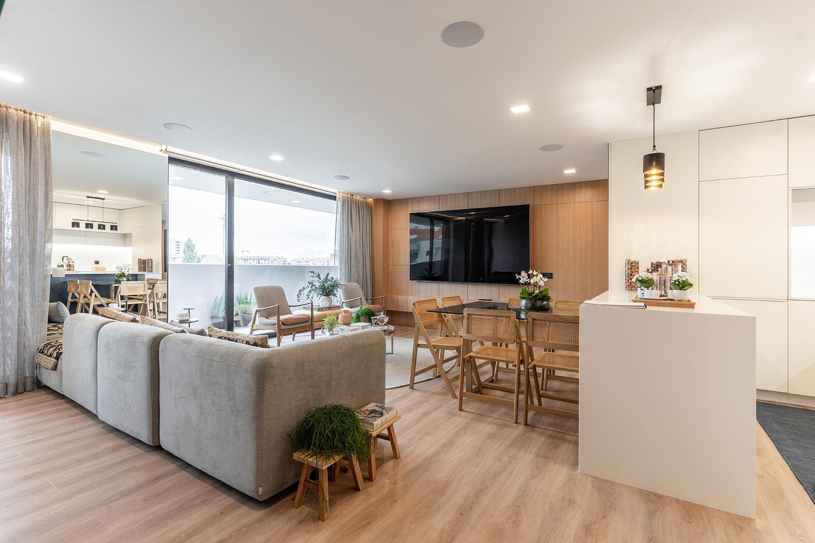 T4Duplex com varandas e terraço Sofisticação e Exclusividade em Aveiro