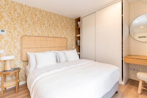 T4Duplex com varandas e terraço Sofisticação e Exclusividade em Aveiro