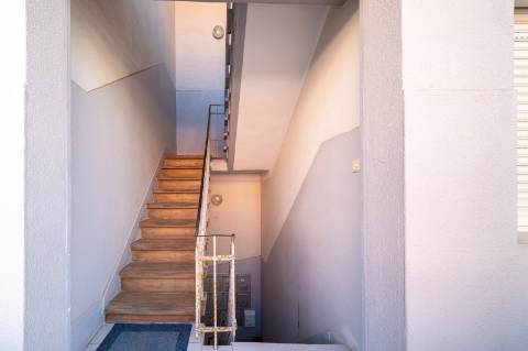 Apartamento T1 no Beato Mobilado e Equipado