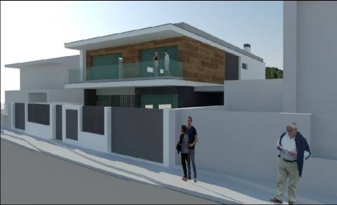 Moradia T5 de Luxo com Piscina e Jardim Privativo em Caxias