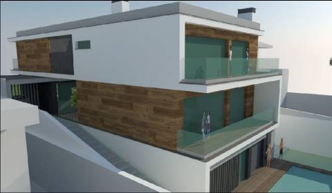 Moradia T5 de Luxo com Piscina e Jardim Privativo em Caxias