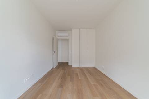 Apartamento T4 novo a estrear com terraço panorâmico e vista Tejo em Miraflores - Oeiras