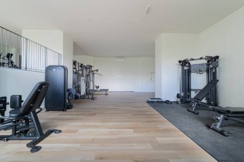 Apartamento T4 novo a estrear com terraço panorâmico e vista Tejo em Miraflores - Oeiras