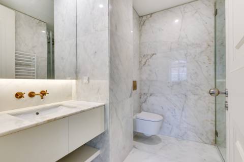 Apartamento T2 para venda na Praça Dom Pedro IV