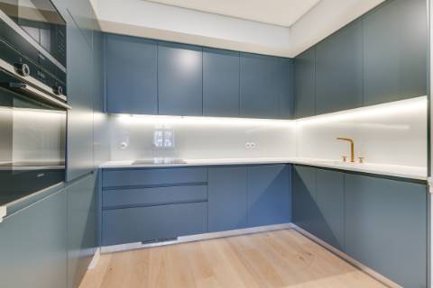 Apartamento T2 para venda na Praça Dom Pedro IV