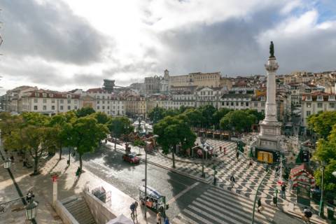 Apartamento T2 para venda na Praça Dom Pedro IV