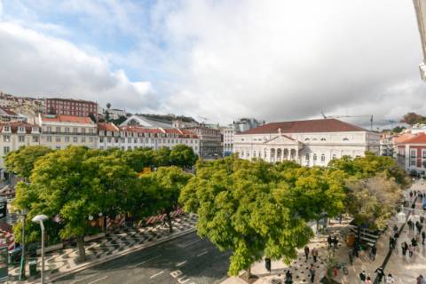 Apartamento T2 para venda na Praça Dom Pedro IV