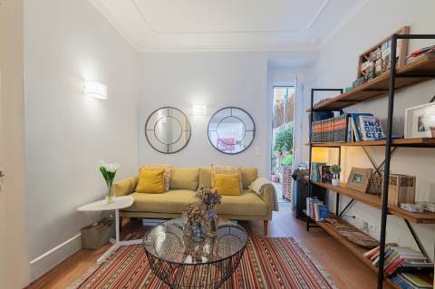 Apartamento T3 na Latino Coelho