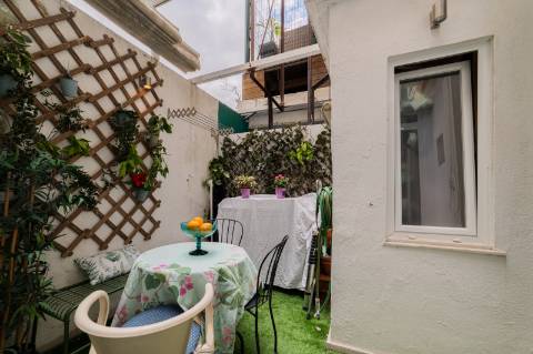 Apartamento T3 na Latino Coelho