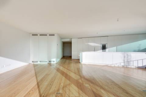 T2 com garagem e varandas - Empreendimento Fábrica 21
