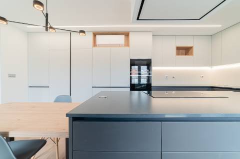 Apartamento T3 em Alcântara