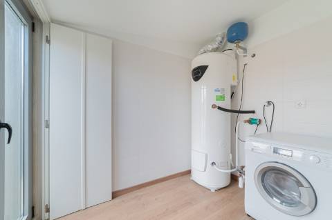 Apartamento T3 em Alcântara