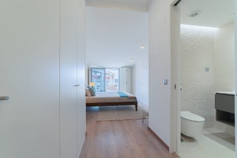 Apartamento T3 em Alcântara