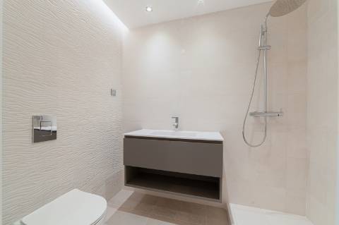 Apartamento T3 em Alcântara