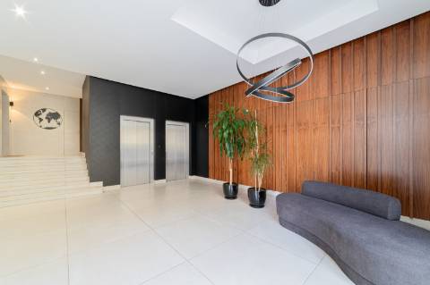 Apartamento T3 em Alcântara