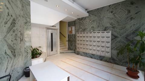 Apartamento T1 para arrendamento, no Lumiar, Lisboa.