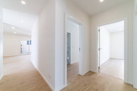 Moradia t4 Construção nova Design contemporâneo Oportunidade real