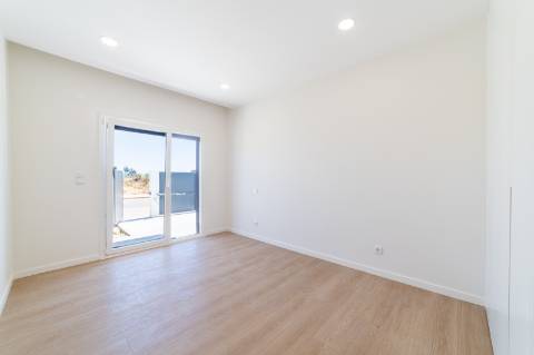 Moradia t4 Construção nova Design contemporâneo Oportunidade real