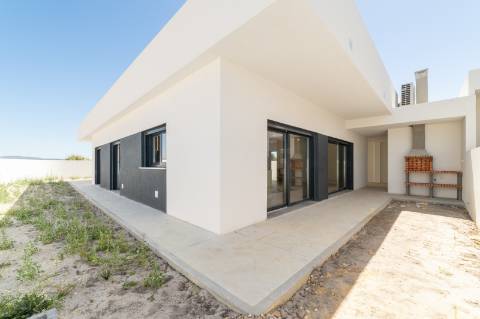Moradia t4 Construção nova Design contemporâneo Oportunidade real