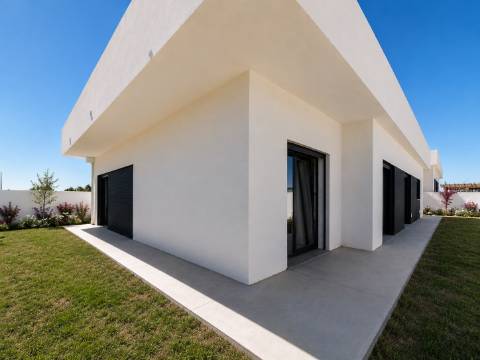 Moradia Exclusiva de Arquitetura Contemporânea, Conforto, Elegância e Localização de Excelência