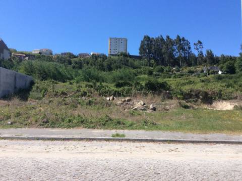 Lote parque da cidade de Penafiel