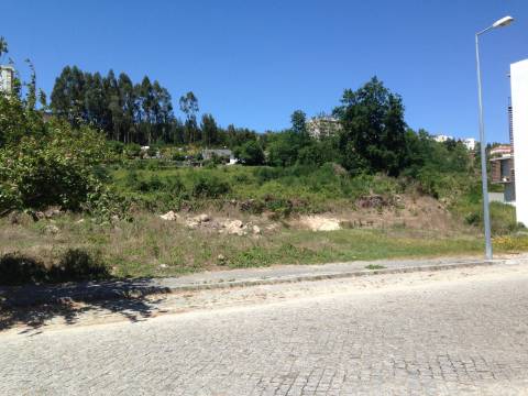 Lote parque da cidade de Penafiel