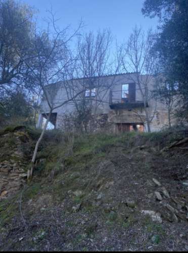 Ruínas com Vista Deslumbrante sobre o Rio Douro: Oportunidade Única para Segunda Habitação ou Alojamento Local