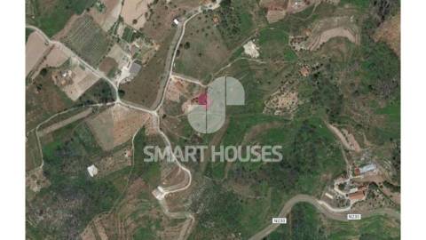 Moradia em ruína para reconstruir na Quinta da...