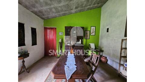 Terreno com 1462m2 junto a aldeia de Vale...