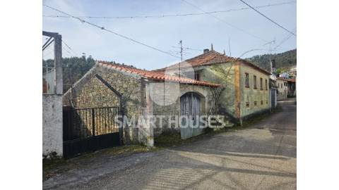 Moradia T3 em Vale do Tronco (Penacova) com...