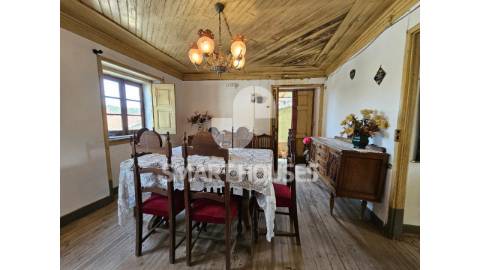 Moradia T3 em Vale do Tronco (Penacova) com...