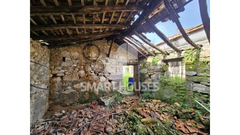 Moradia T3 em Vale do Tronco (Penacova) com...