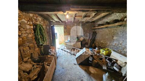 Moradia T3 em Vale do Tronco (Penacova) com...