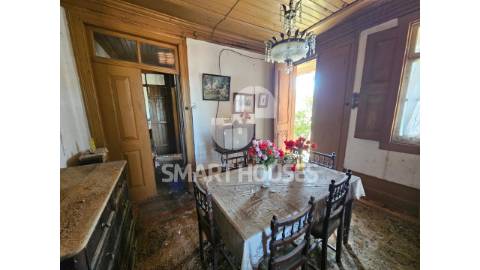 Moradia T3 na aldeia de Ázere (Tábua) com terraço...