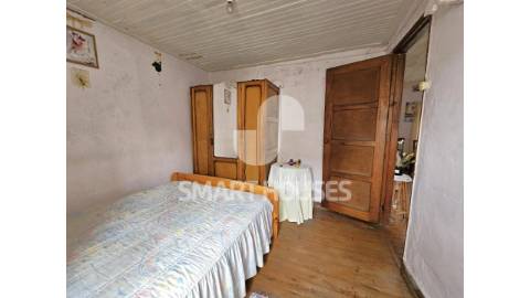 Moradia T4 em Mucelão c/pátio interior e terraço...