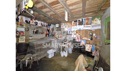 Moradia T4 em Mucelão c/pátio interior e terraço...