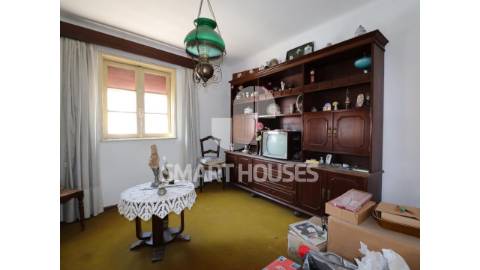 Moradia T3 na Arregaça, junto a Bairro Norton de...