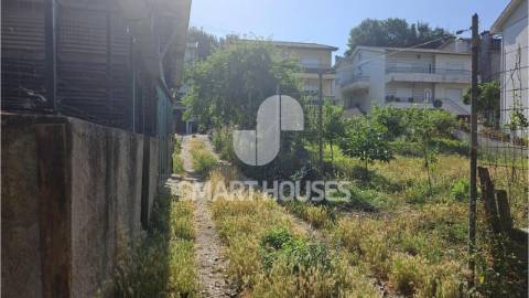 Prédio para recuperar no centro da vila de...