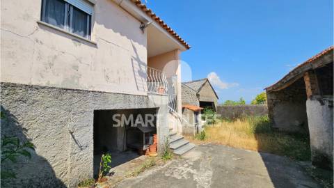 Moradia T2 na aldeia de Covelo de Cima, concelho...