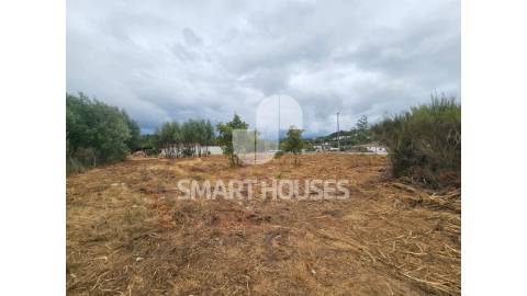 Terreno com área de 2.120m2, com vista sobre Vila...