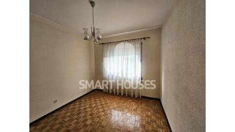 ARRENDA: Apartamento T3 com garagem em Arganil,...