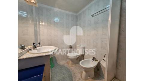 Moradia T2+1 no centro histórico de Vila Cova de...