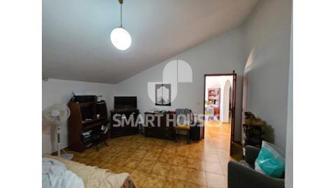 Arrenda-se: apartamento T2 no Sarzedo,...