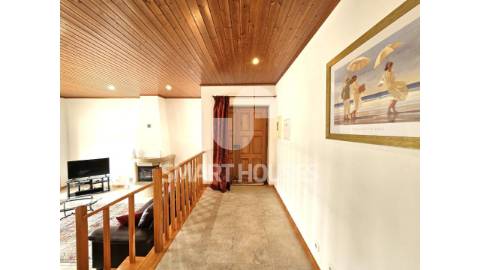 Moradia T3 em Casal de S. João, em terreno vedado...